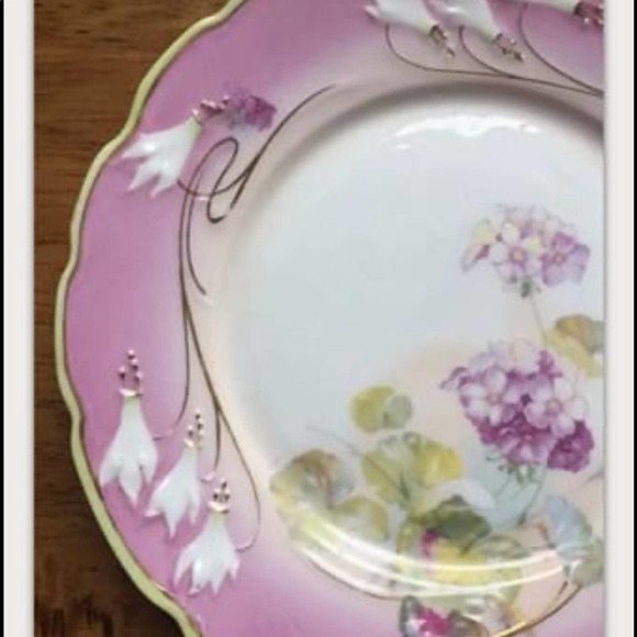 Viola Plate Germany texture flower floral vintage Elegant Decor Rare - Picture 3 of 9
